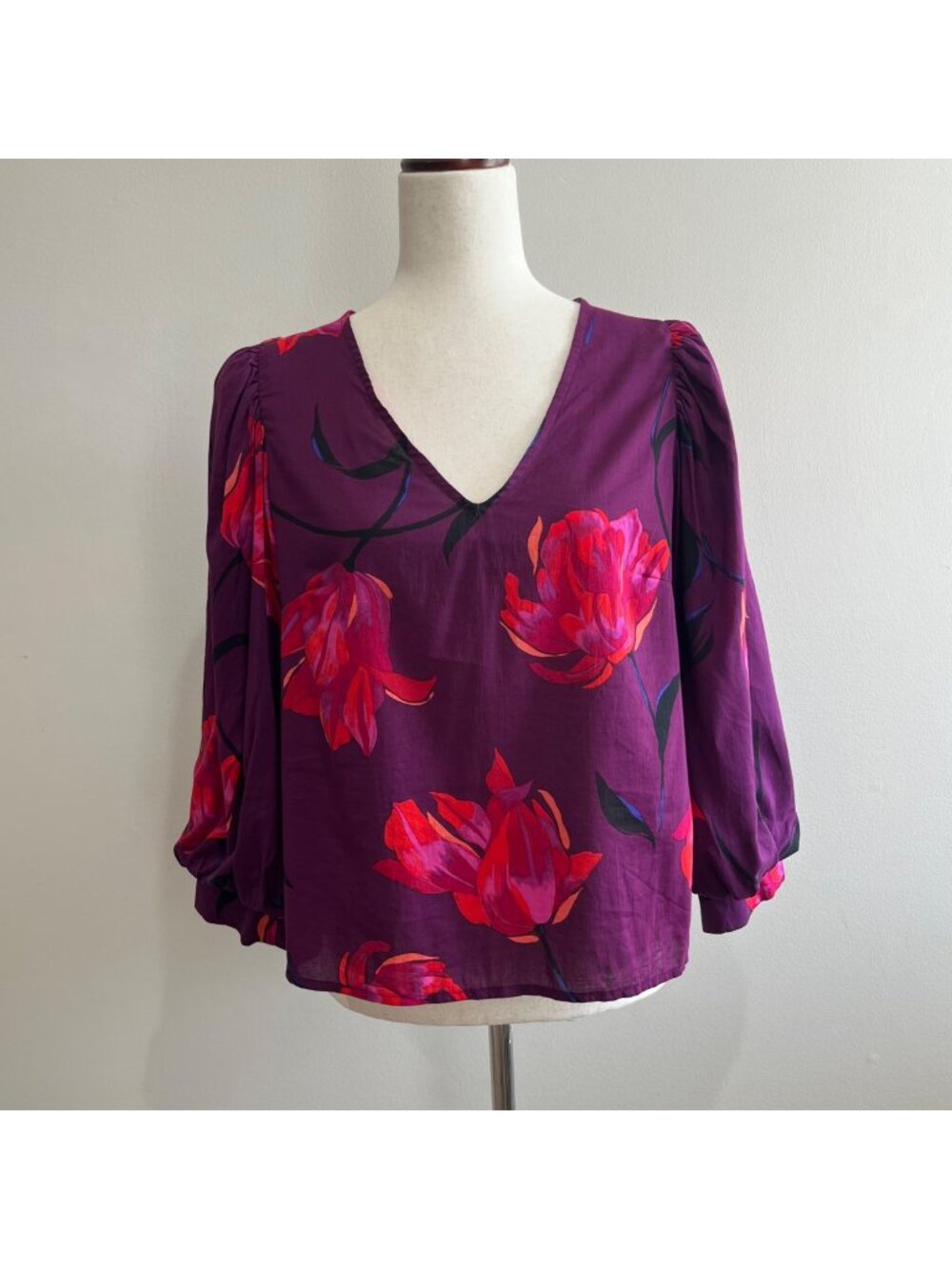 A New Day V-Neck Balloon Sleeve Floral Blouse Womens M Purple